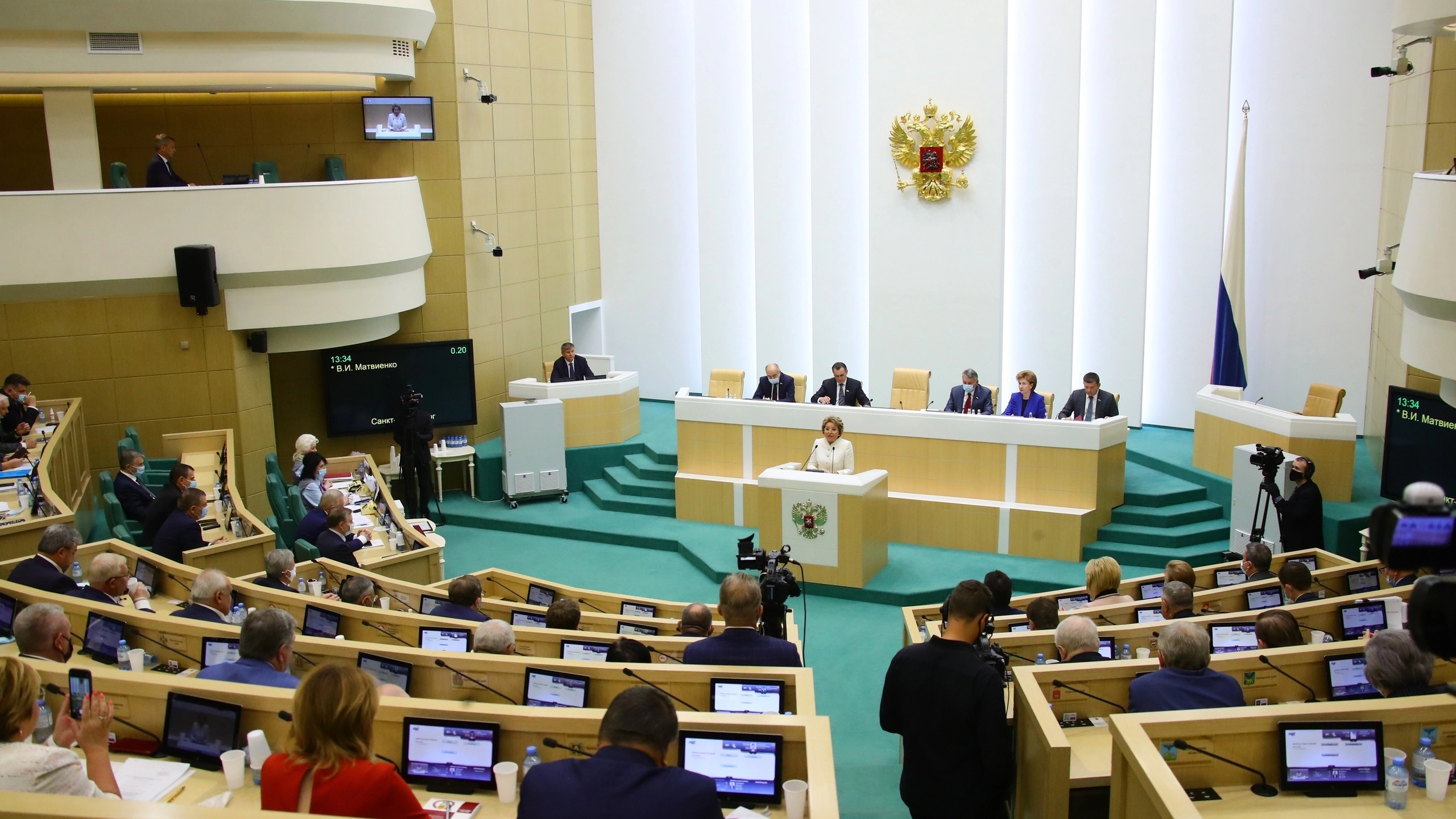 Совет Федерации поддержал ужесточение наказания до 15 лет силовикам за пытки Совет Федерации поддержал ужесточение наказания до 15 лет силовикам за пытки